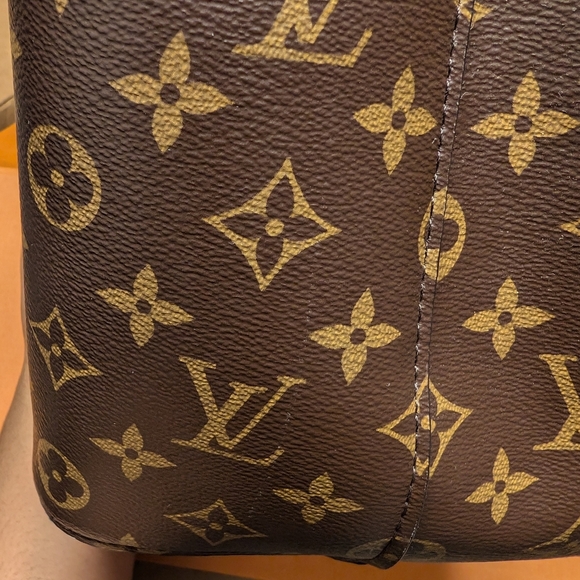 Louis Vuitton LV Canvas Neo Noe Caramel - gently used and priced to sell - Picture 2 of 16